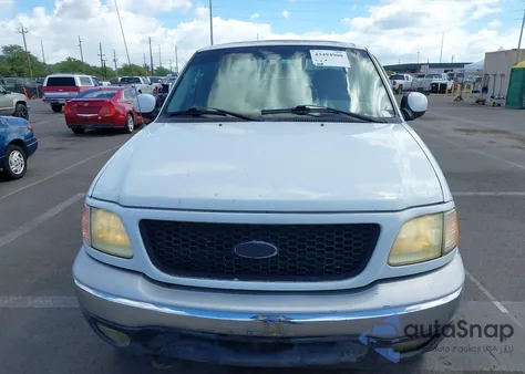 2002 Ford F-150 Lariat/Xl/Xlt z USA, uszkodzony, nr VIN 2FTRX18W42CA61526